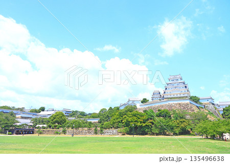 兵庫県姫路市、国宝姫路城の風景 135496638