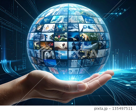 手のひらに浮かぶ地球 135497511