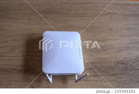 デバイス数が多くても安定した接続が可能なビジネスWIFI デバイス数が多くても安定した接続が可能なビジネスWIFI 135503101