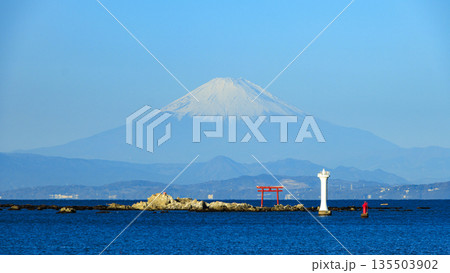葉山から見た富士山 135503902