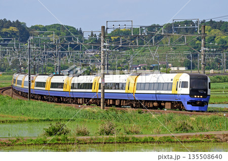 総武本線 佐倉-物井 JR東日本 255系 Be-01編成(幕張) さざなみ わかしお しおさい 総武本線 佐倉-物井 JR東日本 255系 Be-01編成(幕張) さざなみ わかしお しおさい 135508640