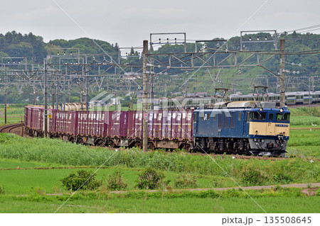 総武本線　佐倉－物井　JR貨物　EF64-1024（愛知） 135508645
