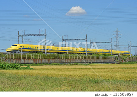 東海道新幹線　新横浜－小田原　JR東海　923形0番台　T4編成（東京）　ドクターイエロー 135509957