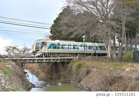 鉄道　私鉄：東武伊勢崎線　特急リバテイりょうもう14号　501F＋509F　500系　 135511101
