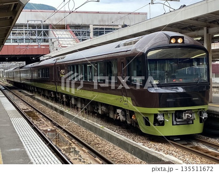 越後湯沢駅に停車する485系 リゾートやまどり 135511672