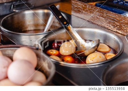 中国　 台湾　茶葉蛋 135513938