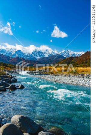 秋の北アルプスと松川 秋の北アルプスと松川 135515248