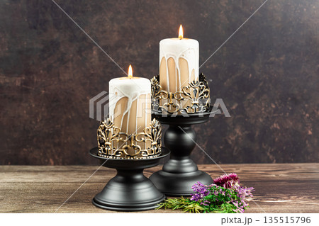 Candles and flowers 135515796