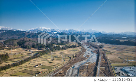 富山県東部を流れる早月川周辺の風景 135516455