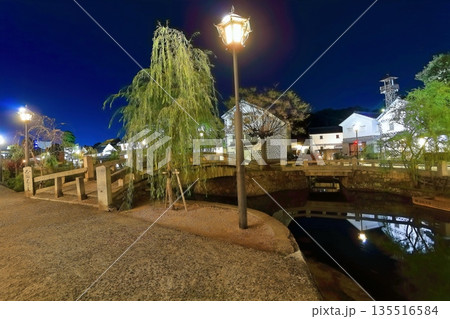 【岡山県】倉敷美観地区の夜景 135516584