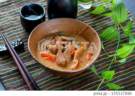 もつ煮　みそ味 135517890