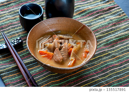 もつ煮 みそ味 もつ煮 みそ味 135517891