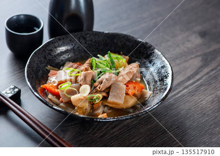 もつ煮 みそ味 もつ煮 みそ味 135517910