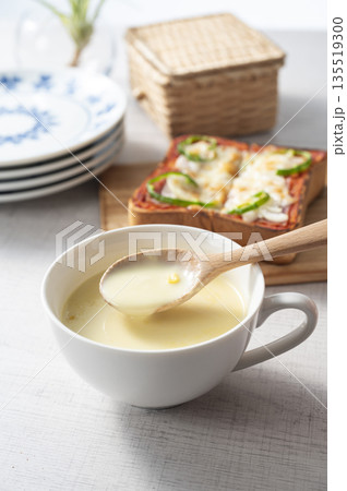 コーンスープ 135519300
