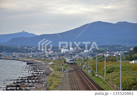 室蘭本線　北舟岡　JR北海道　キハ40-1703（苫小牧） 135520862