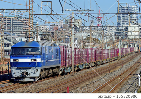 東海道本線　相模貨物　JR貨物　EF210-107（吹田） 135520980