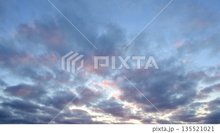 雲多き空 雲多き空 135521021