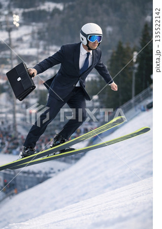 スキージャンプビジネスイメージ スキージャンプビジネスイメージ 135522142