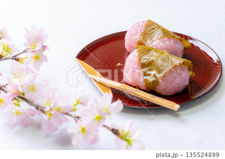 【春素材】桜餅・関西風桜餅・道明寺【食べ物素材】 【春素材】桜餅・関西風桜餅・道明寺【食べ物素材】 135524899