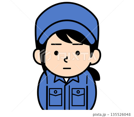 じっと見つめるシンプルな作業員の女性 135526048