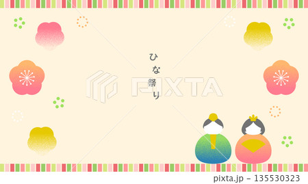 ひな祭りのPOP素材　桃の花とおひなさまのレトロなフラットイラスト 135530323