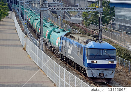 東海道本線 桜木町-東高島 JR貨物 EF210-9(岡山) 東海道本線 桜木町-東高島 JR貨物 EF210-9(岡山) 135530674