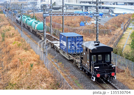 東海道本線 桜木町-東高島 JR貨物 EF65-2060(新鶴見)+ヨ8891 東海道本線 桜木町-東高島 JR貨物 EF65-2060(新鶴見)+ヨ8891 135530704