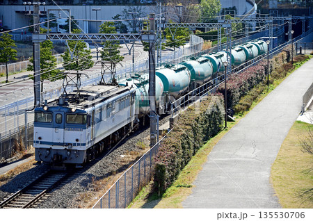 東海道本線 桜木町-東高島 JR貨物 EF65-2093(新鶴見) 東海道本線 桜木町-東高島 JR貨物 EF65-2093(新鶴見) 135530706