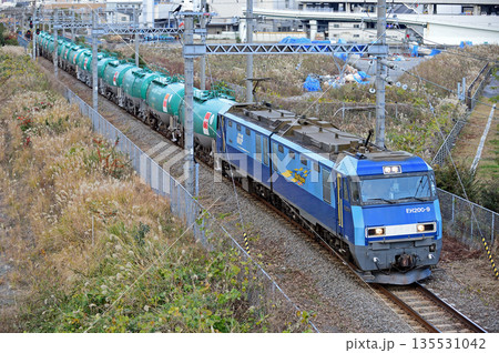 東海道本線　東高島－桜木町　JR貨物　EH200-9（高崎） 135531042