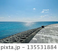 青い海 135531884
