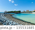 青い海と青い空 135531885