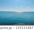 青い海 135531887