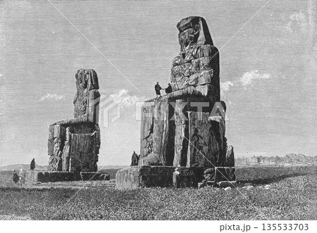 19世紀のイラスト アフリカ メムノンの巨像 19世紀のイラスト アフリカ メムノンの巨像 135533703