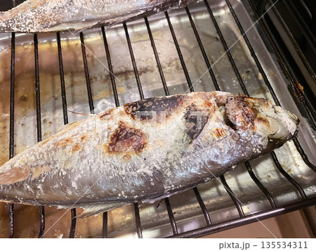 アジの塩焼き 135534311