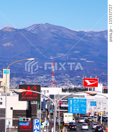 国道17号と赤城山 国道17号と赤城山 135537727