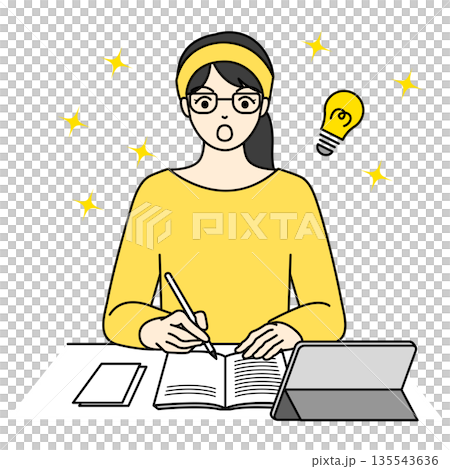 タブレットで勉強中に良いアイデアを閃いた眼鏡の女性 タブレットで勉強中に良いアイデアを閃いた眼鏡の女性 135543636
