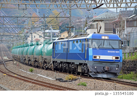 中央本線　上野原　JR貨物　EH200-901（高崎） 135545180