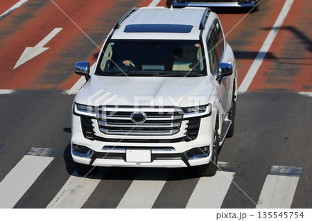 国産SUV イメージ 国産SUV イメージ 135545754