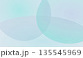 青色系のグラデーションの背景　 135545969