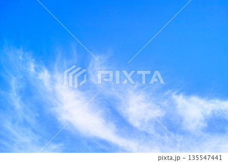 青空と雲イメージ 青空と雲イメージ 135547441