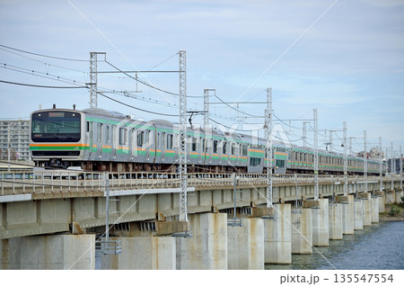 東海道本線 茅ヶ崎-平塚 JR東日本 E231系1000番台 K-17編成(国府津) 東海道本線 茅ヶ崎-平塚 JR東日本 E231系1000番台 K-17編成(国府津) 135547554