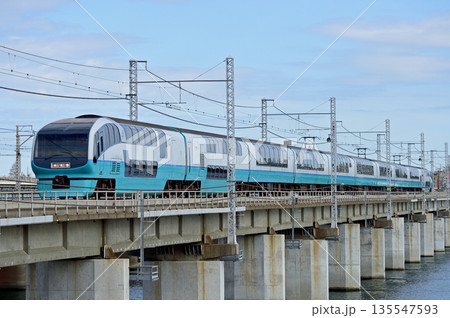 東海道本線　茅ヶ崎－平塚　JR東日本　251系　RE-2編成（大宮）　スーパービュー踊り子 135547593