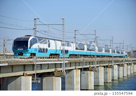 東海道本線　茅ヶ崎－平塚　JR東日本　251系　RE-3編成（大宮）　スーパービュー踊り子 135547594