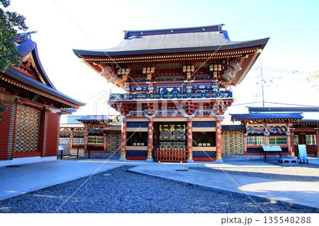 日本唯一の夢叶え大明神・夢結びの神様… 稲敷『大杉神社』の楼門・麒麟門 135548288