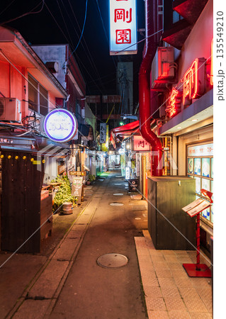 「青森県」ロー丁れんさ街・八戸横丁の風景　八戸市 135549210