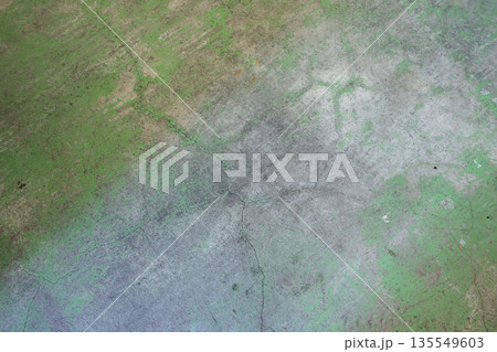 古い空き物件の内観　 135549603