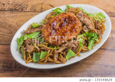 焼きそばコロッケ 焼きそばコロッケ 135549629