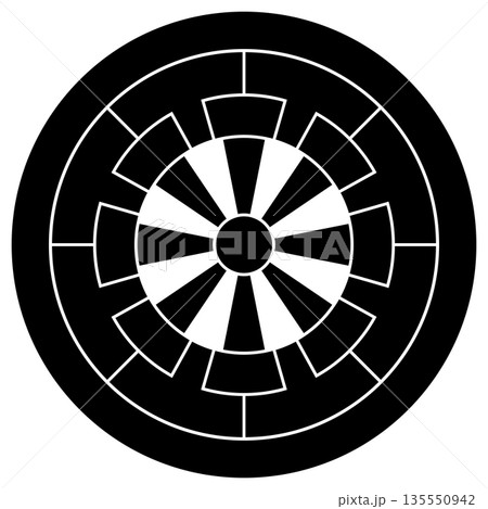 家紋です。丸に源氏車と言います。 135550942