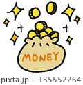 硬貨が入った袋の手描きイラスト 135552264