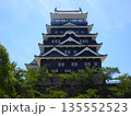 福山城の天守閣（広島県福山市） 135552523